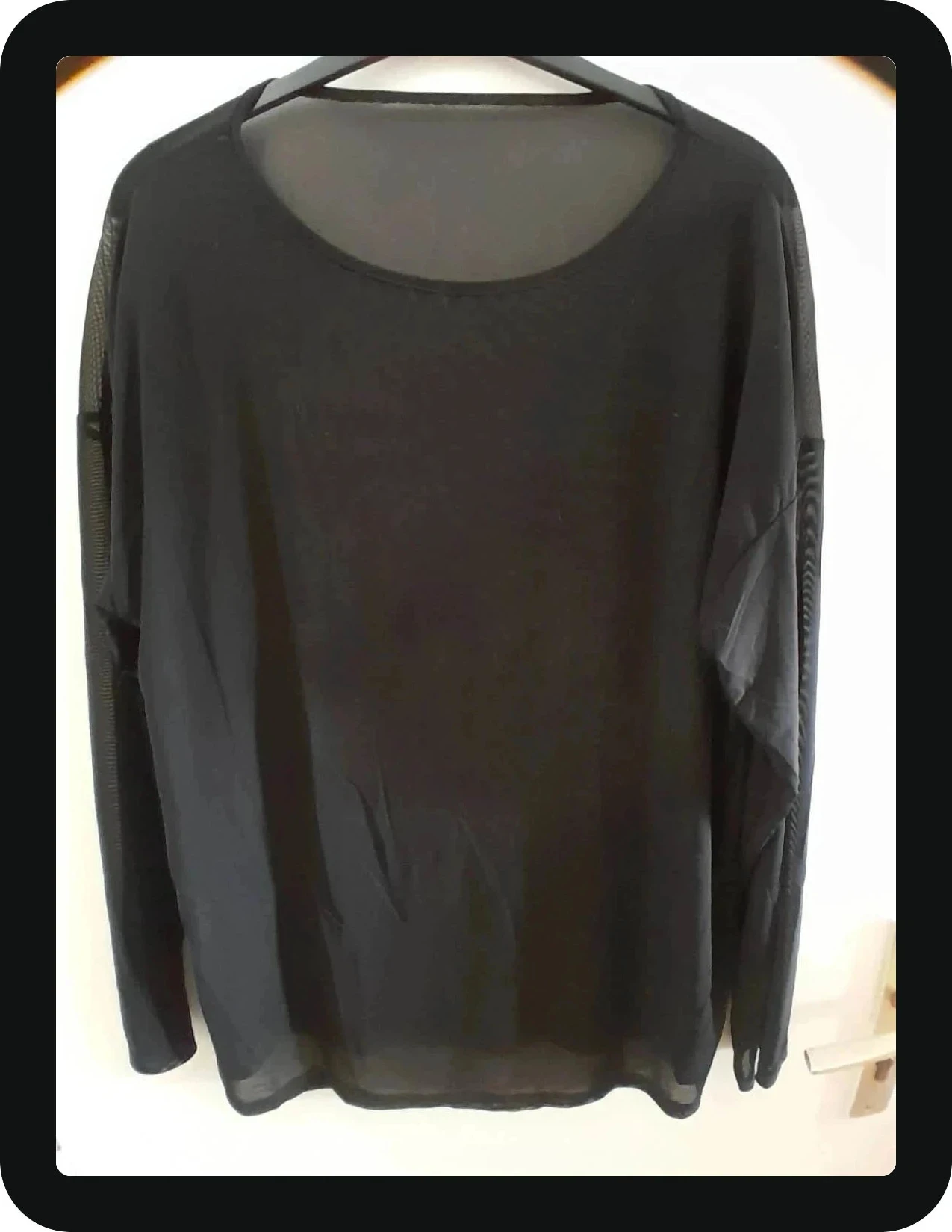 Blusa preta, toda em véu, tamanho M, Marca Dazy – photo 2